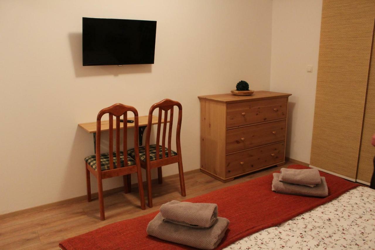 Vdovic Guest House Svecina Екстериор снимка