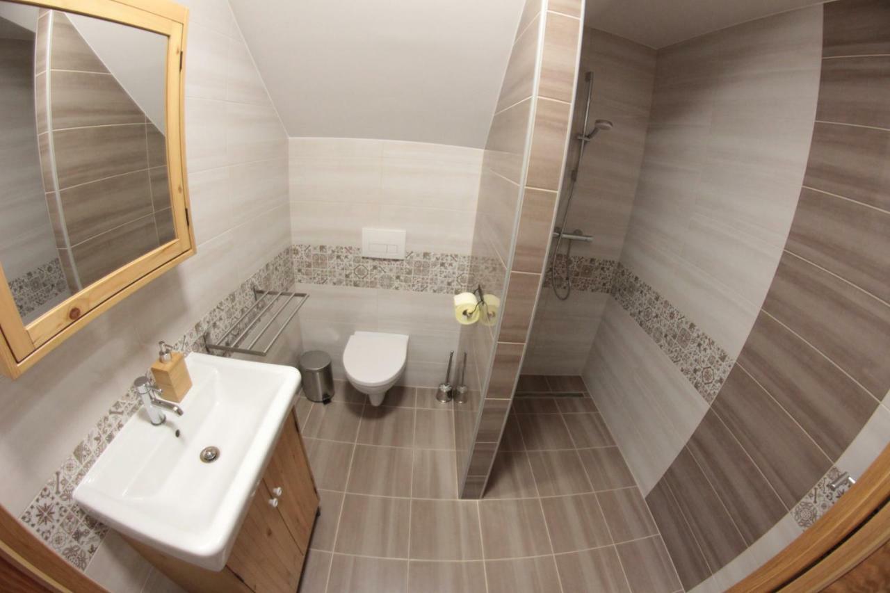 Vdovic Guest House Svecina Екстериор снимка
